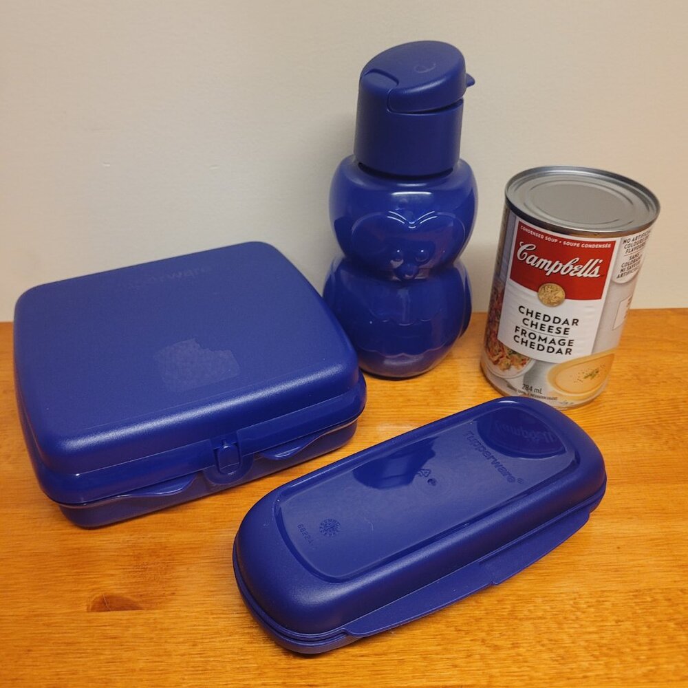 Tupperware Lunch Set - Blue - Picture 2 of 3